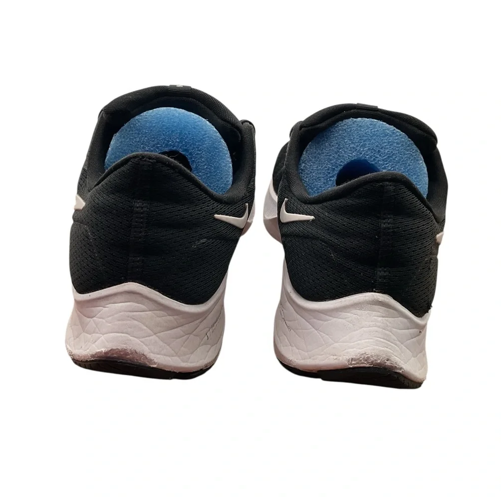 Nike Air‎ Zoom Pegasus 38 Black Running Shoes size 10
